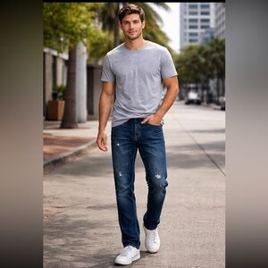 Aeropostale Essex Straight Leg Jeans 30x32 Distressed Dark Wash — Size 30/32